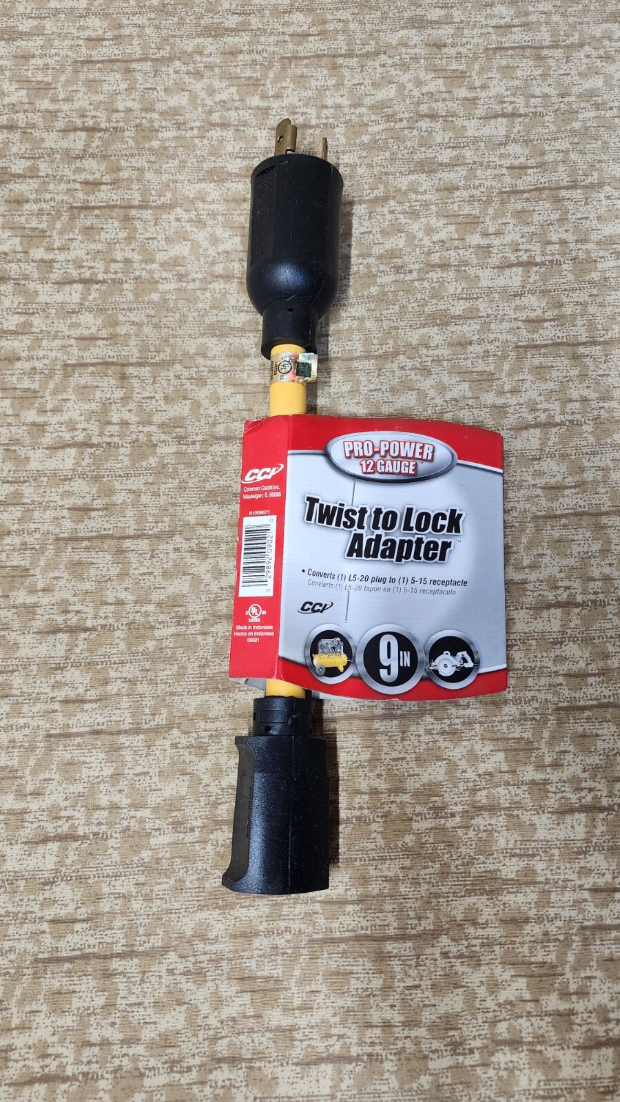 New Coleman Cable Twist To Lock Adapter NEMA L5-20 to NEMA 5-15 Part
