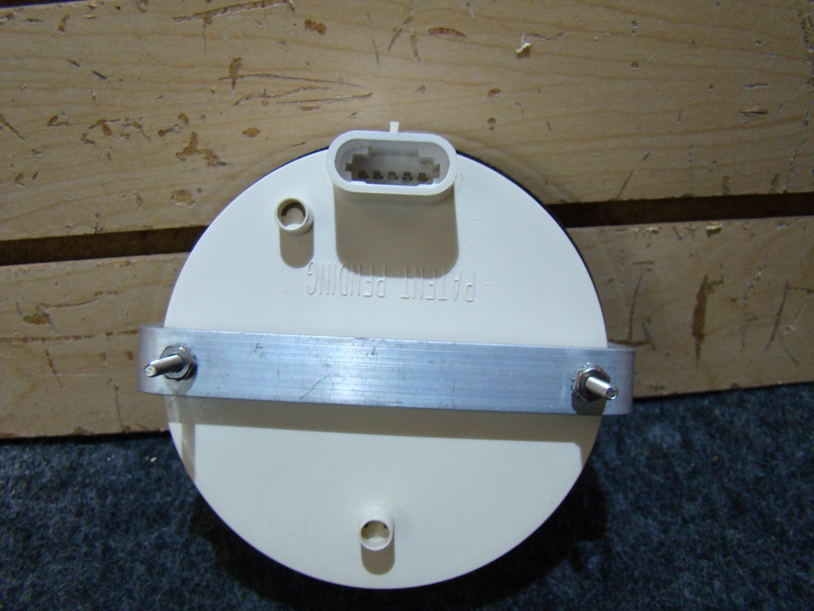 USED RV 5″ GUAGE 3 IN 1 RPM/ENG/OIL COUNTRY COACH MEDALLION 7744-20002-29