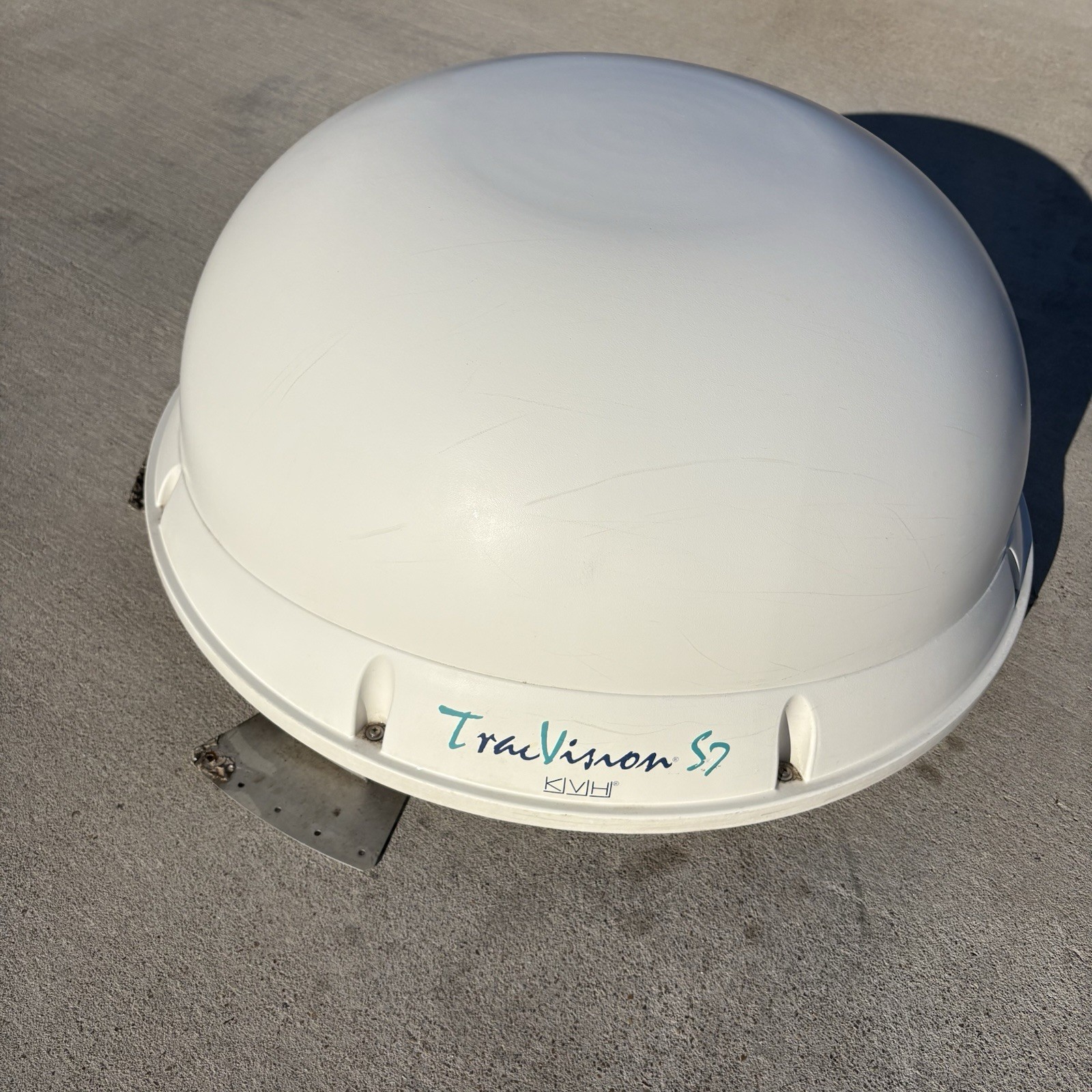 KVH TracVision S2 Direct Roof Mount Satellite Dish Antenna & receiver