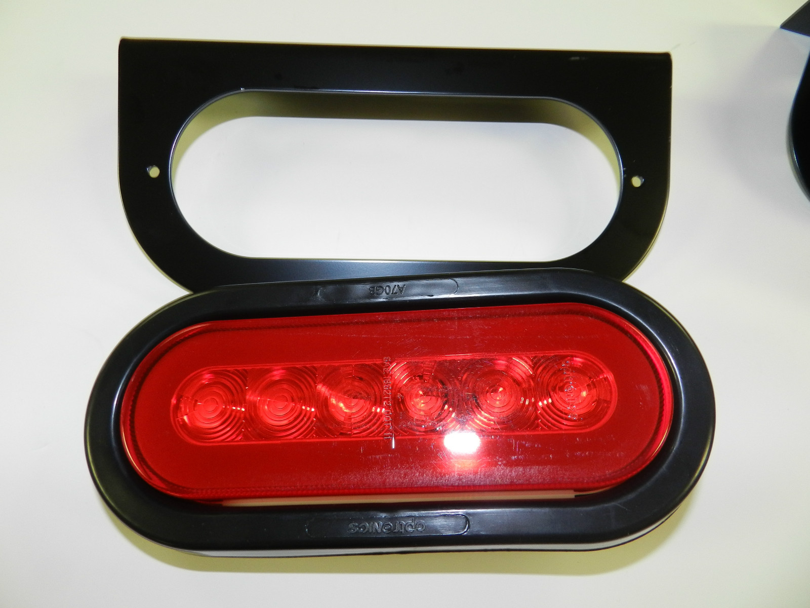 6″ Oval S/T/T Red 22 LED Truck Trailer Brake Light W/ Red Lens And Mounting Kit