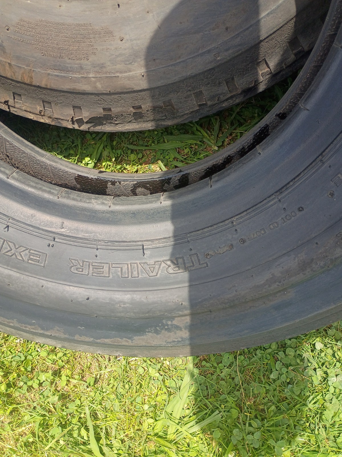 10.00-20 Split Rim Tubed Tractor Trailer Tires