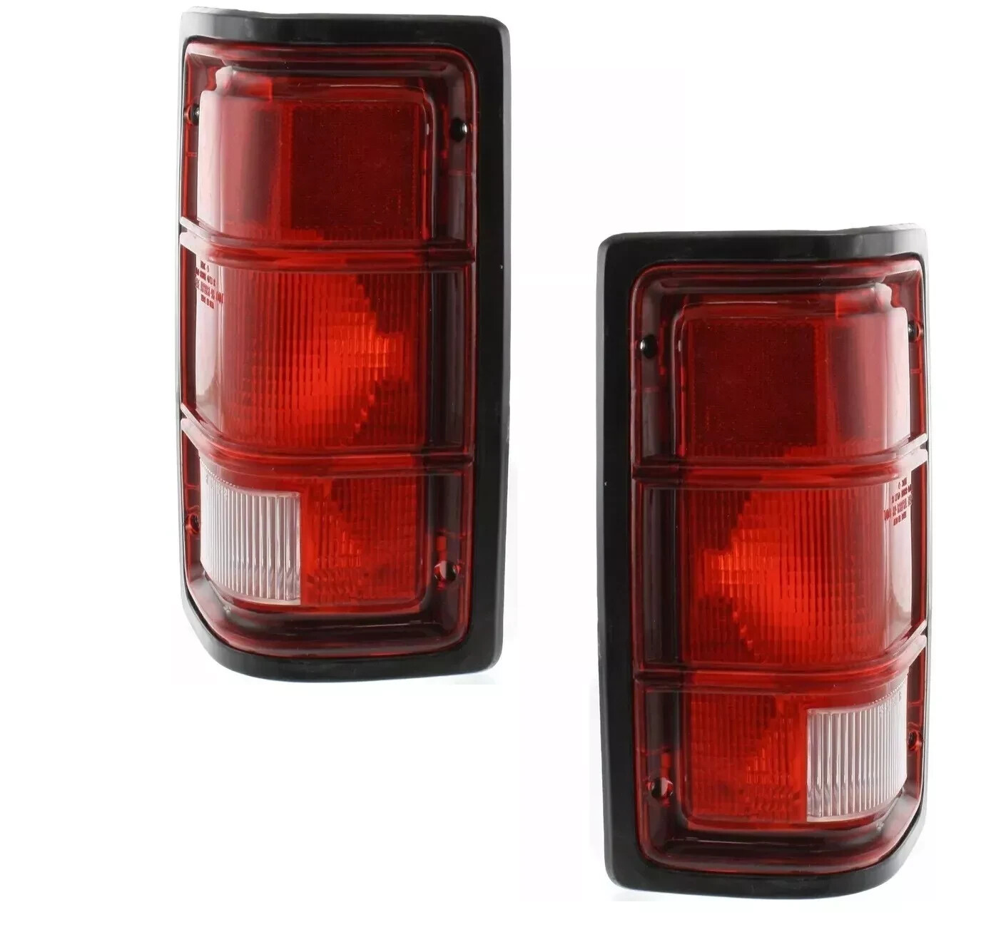 R-VISION TRAIL LITE 2001 2002 TAILLIGHTS TAIL LIGHTS REAR LAMPS PAIR RV NEW