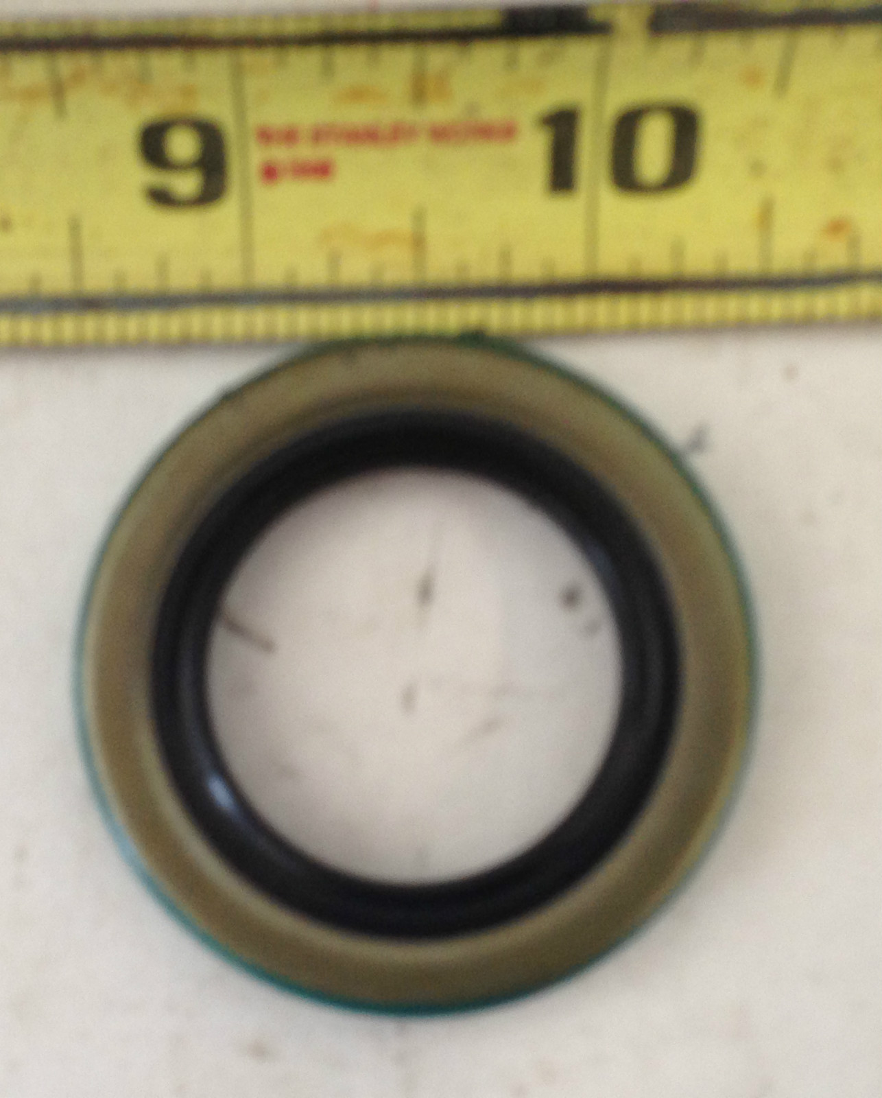 (2) Seal for Boat Trailer hub 1″ or 1 1/16 Bearing Seal straight spindle GS100