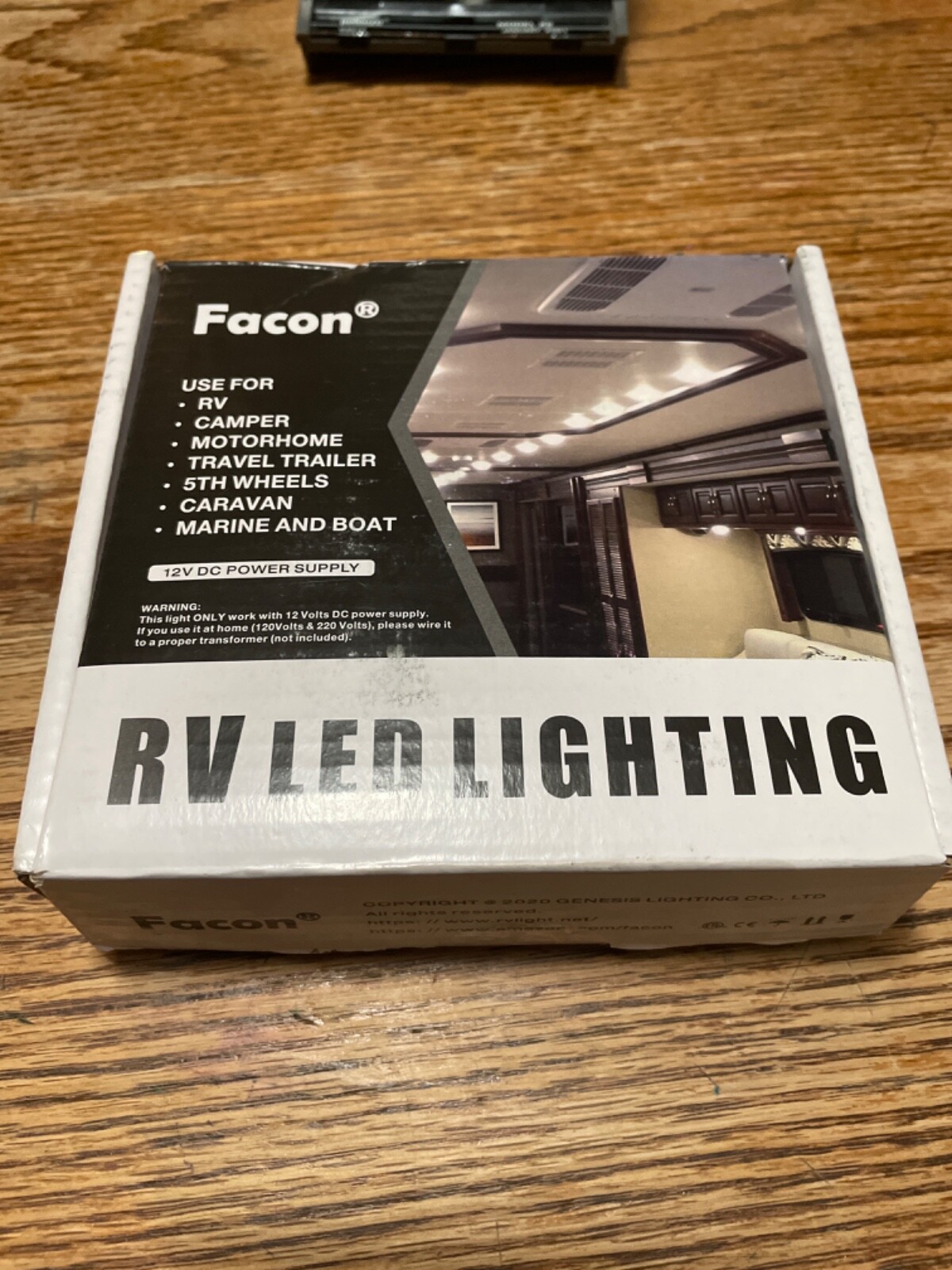 Facon RV Camper Motorhome LED 12V Light