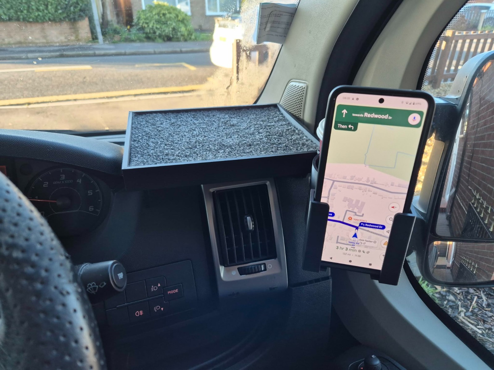 Citroen Relay – Dash Shelf Table & Phone & Cup Holder
