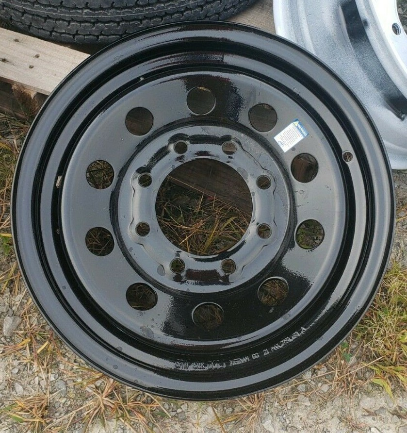 16″ 8 LUG BLACK TRAILER STEEL WHEEL 8-LUG ON 6.5 INCHES – BLACK CIRCLE