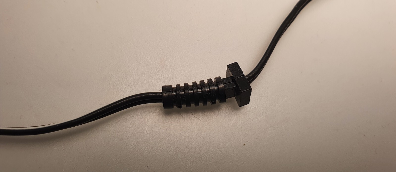 2 PIN SOCKET & FLY LEAD FOR 2 PIN AC / DC JACKS 25cm – WITH OR WITHOUT GROMMET