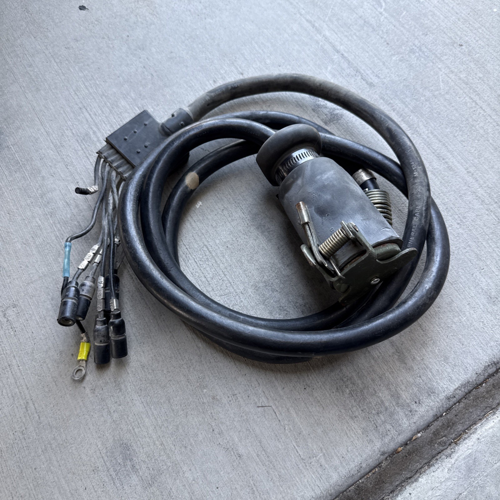 Military Vehicle HMMWV OSHKOSH NAVISTAR To Trailer Jumper Cable 12-Pin 5 Foot