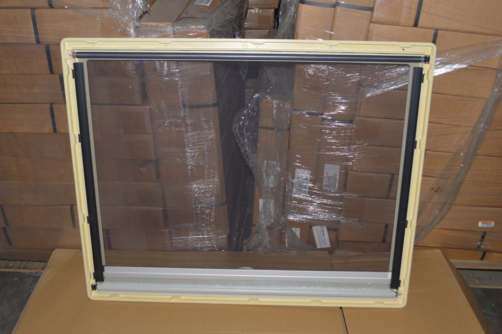 Dometic RV Caravan Camper S4 Top-Hinge Push-Out Window 1000mm x 800mm 26mm