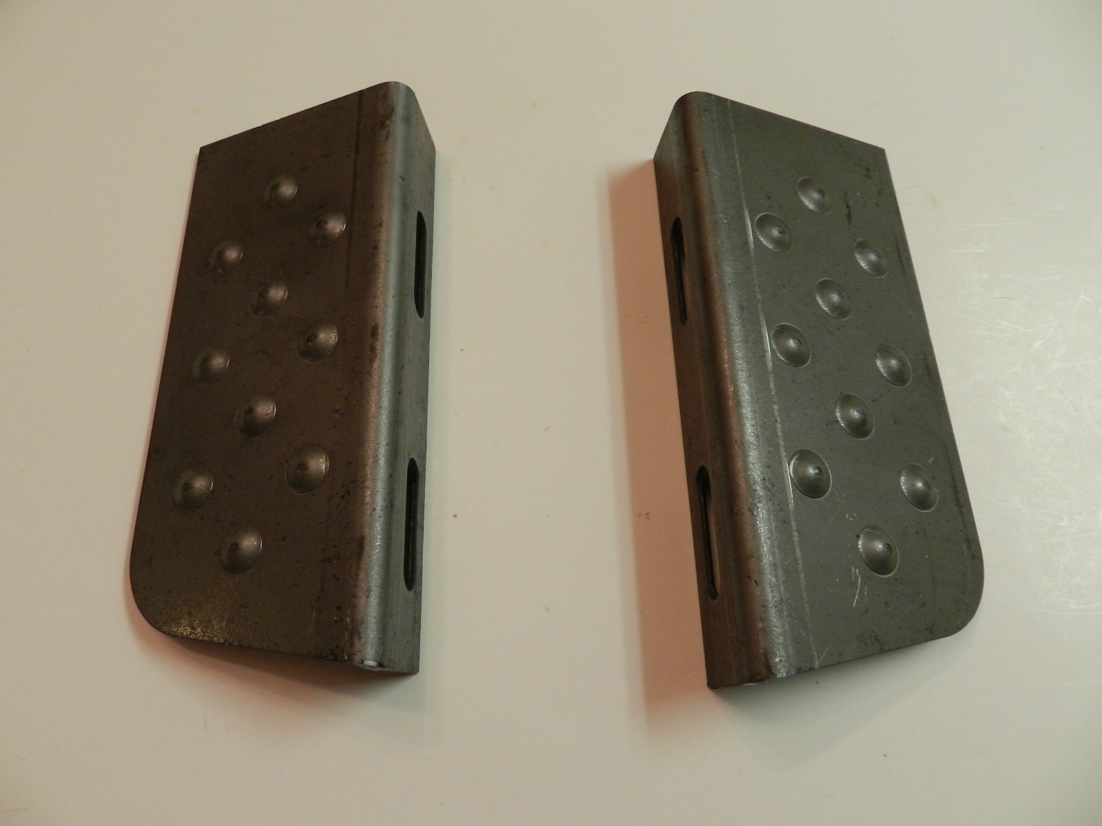 (1) pair Truck,Trailer Fender Step Brackets Left & Right, Steel Metal Weld on