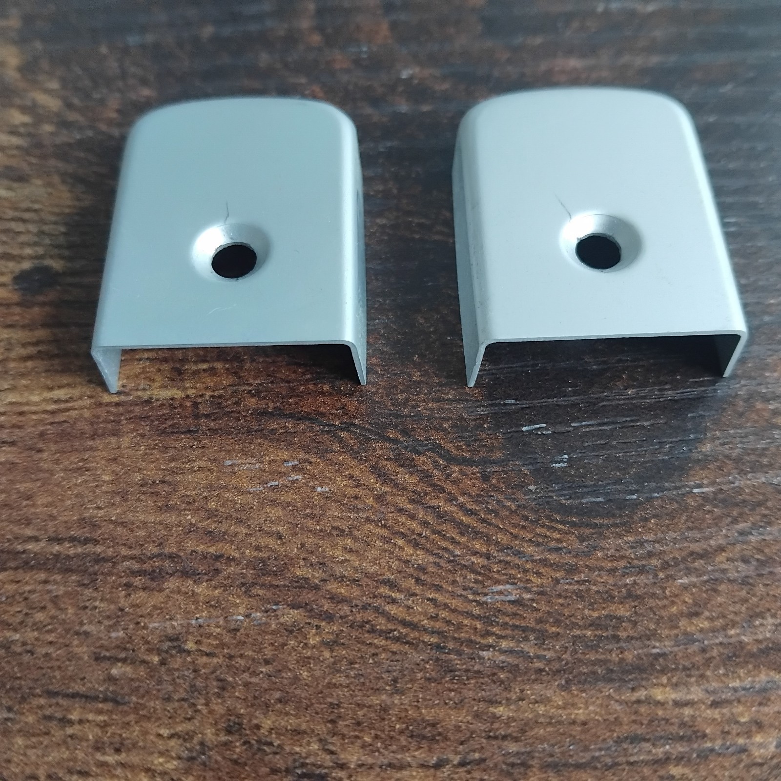 2 CARAVAN END CAPS 25mm x 30mm SILVER ANODISED ALUMINIUM REPAIR WAISTBAND spares