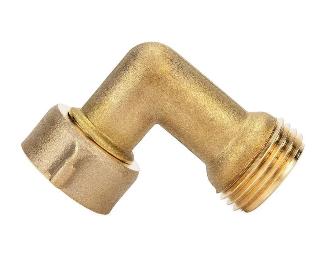 Camco 22505 90° Brass RV Water Hose Elbow 3/4 In NH Lead-Free Adapter