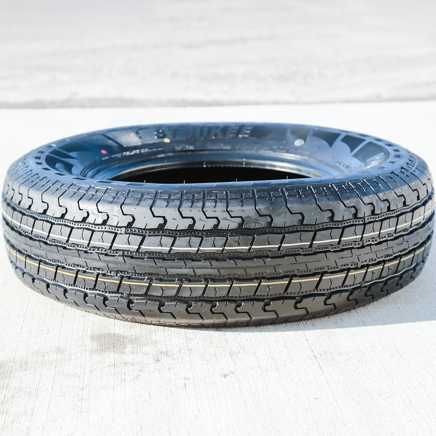 Tire Roundrule ST Hikee Semi Steel 205/75R15 205-75-15 Load D 8 Ply Trailer
