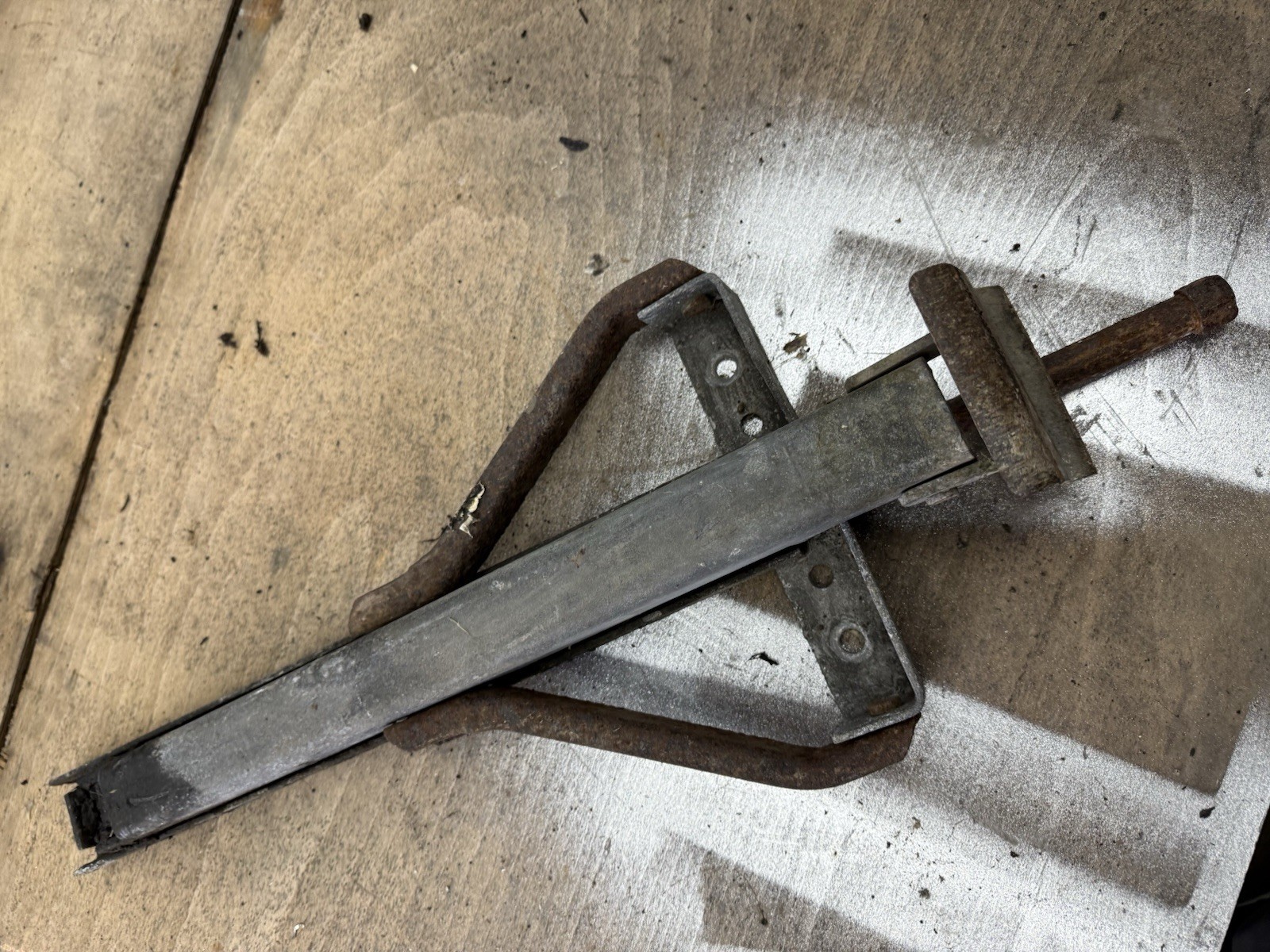 1x BPW Chassis Caravan Stabiliser Leg