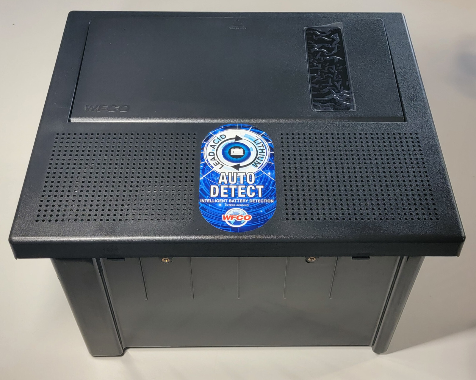 WFCO WF-8955-AD 55 Amp Power Center w/ Auto-Detect 940W Black RV Camper