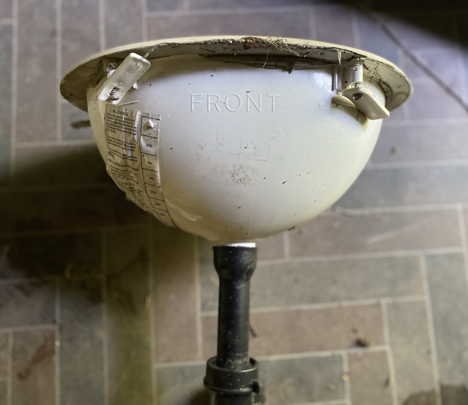 LaSalle Bristol 16 156PP 10″ x 13″ Ivory Oval Lavatory with Co Plug For RV