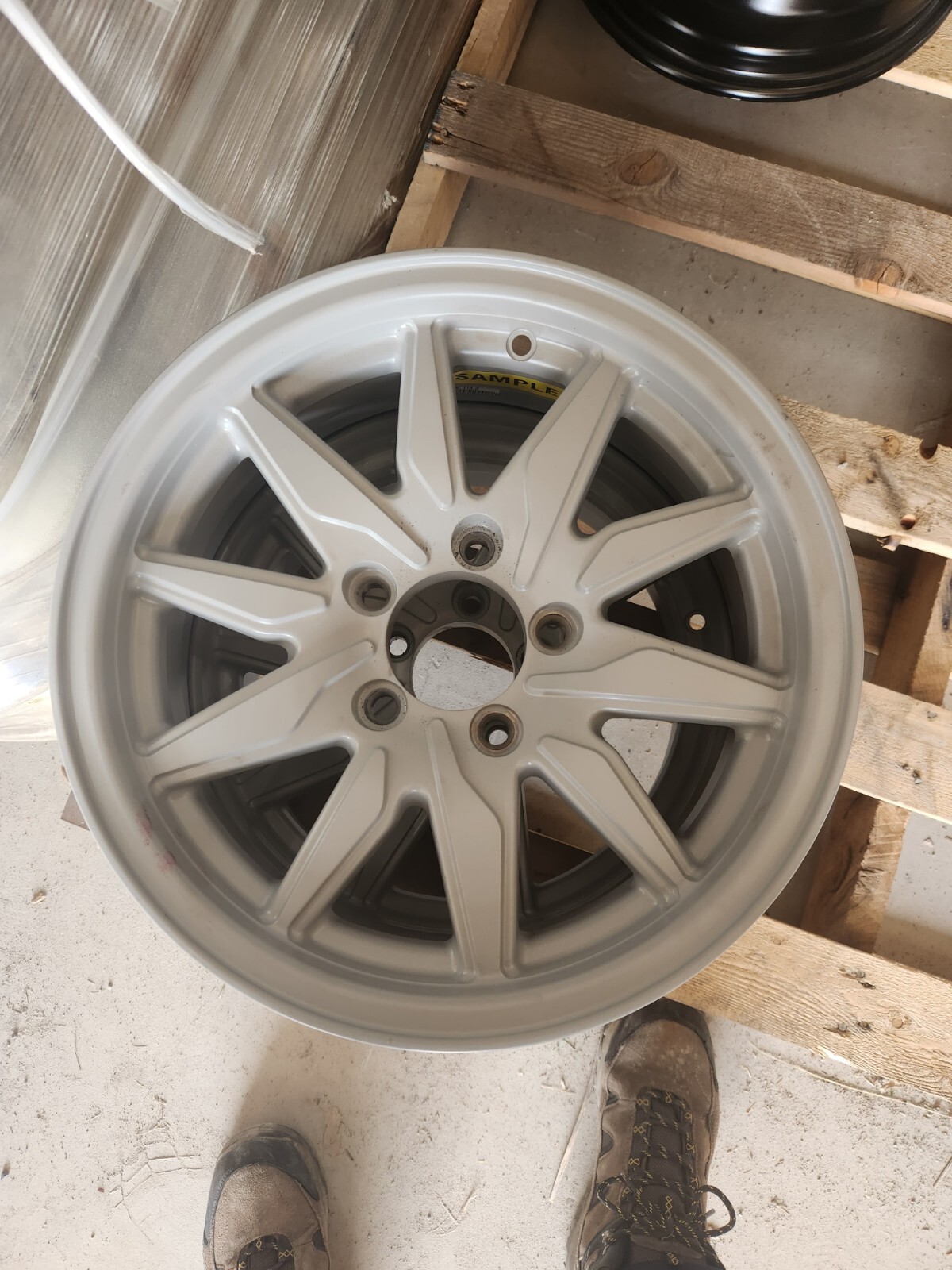 15″ x 6″ ALUMINUM TRAILER WHEEL 5-LUG ON 4.5 INCHES – MATTE GRAY