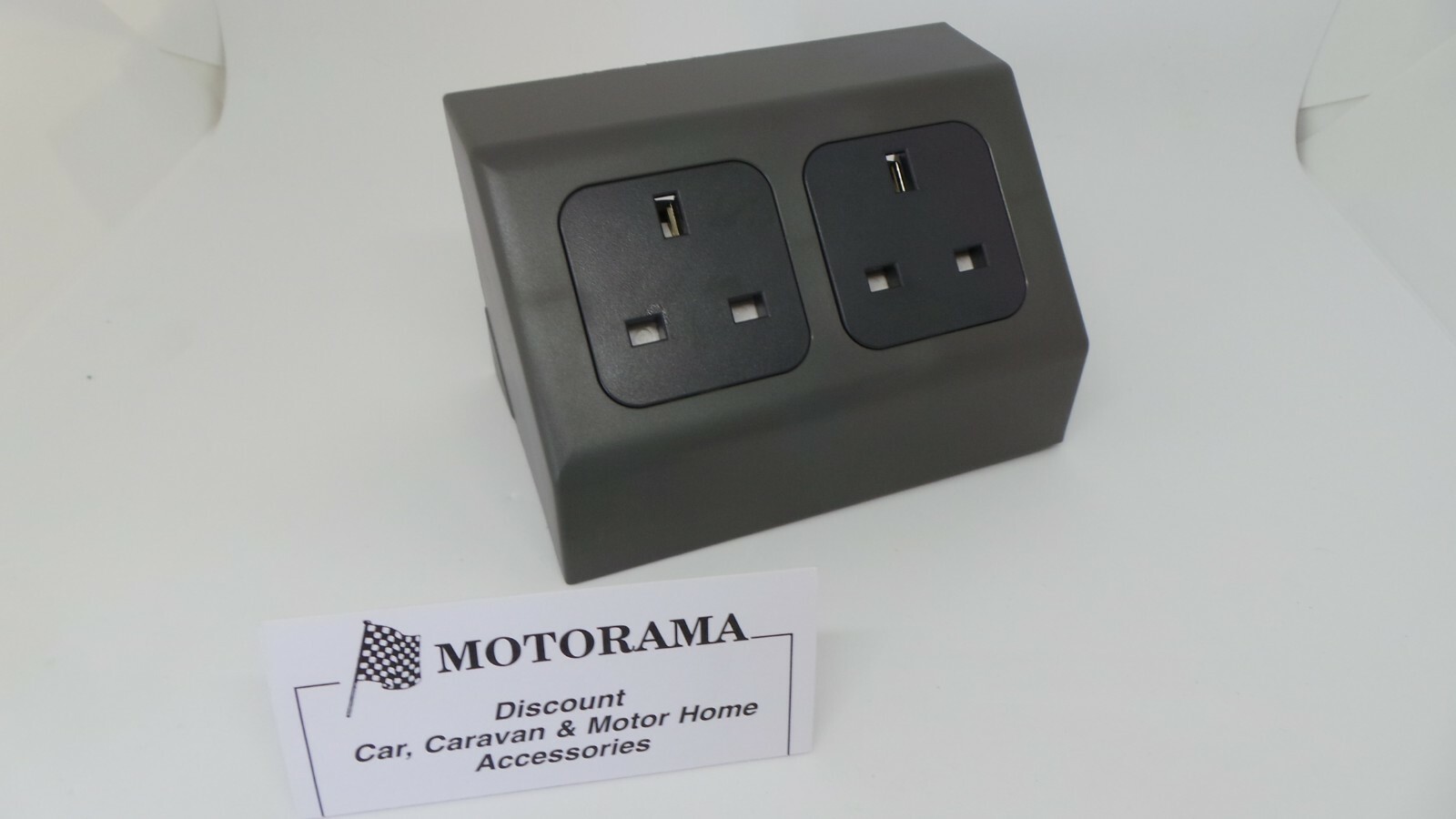 CBE/C-LINE 2X 240 VOLT 3 PIN SOCKET 2 WAY CORNER FITMENT CARAVAN/MOTORHOME/BOAT