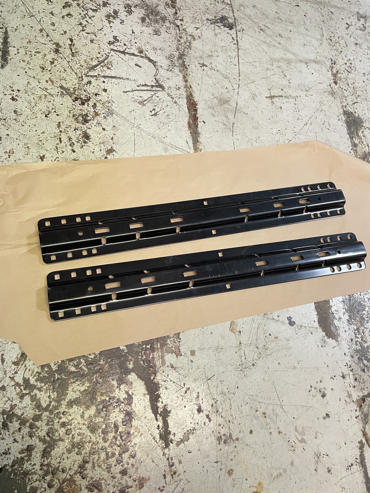 REESE TOWING PRODUCTS 30035 5TH WHEEL HITCH MOUNTING RAILS ONLY TRAILER RV