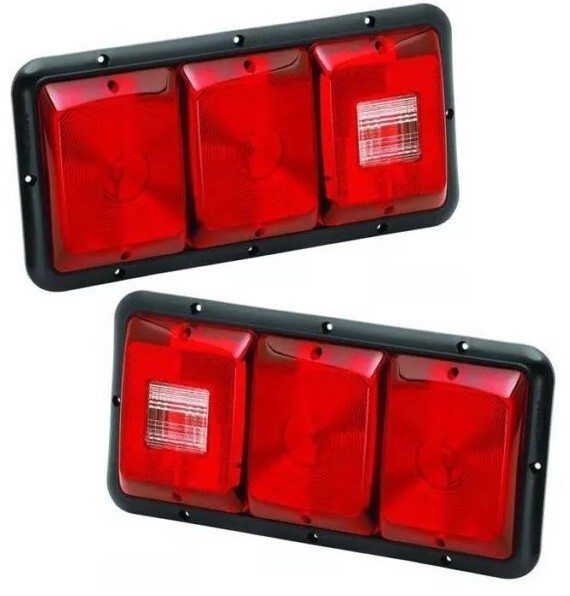 FLEETWOOD FLAIR 1999 2000 2001 TAILLIGHTS TAIL LIGHTS REAR LAMPS PAIR RV