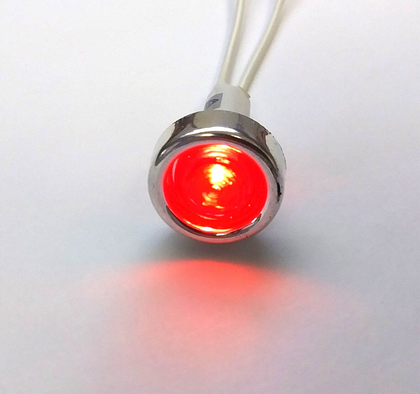 BBT 12 volt Waterproof Red LED RV Indicator Light in Chrome Bezel