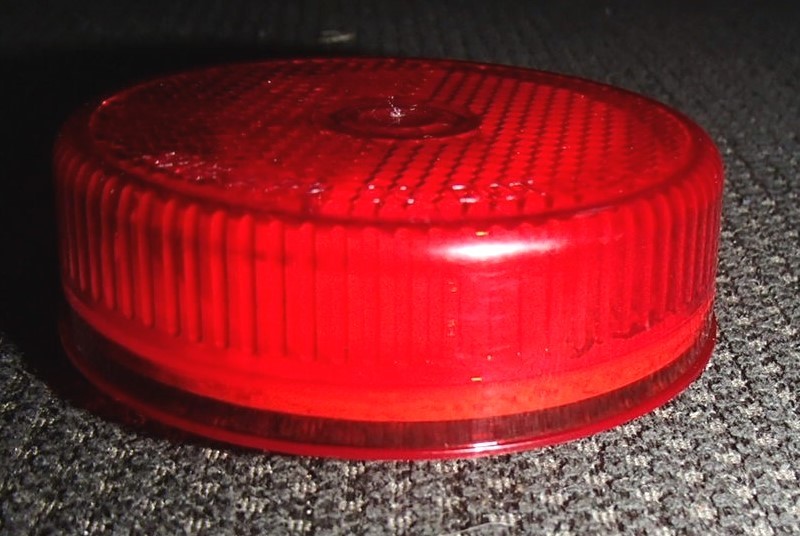 *NEW* RV ROUND LIGHT RED INCANDESCENT 2 .5″ SAE AP2 00 DOT CLEARANCE/SIDE MARK