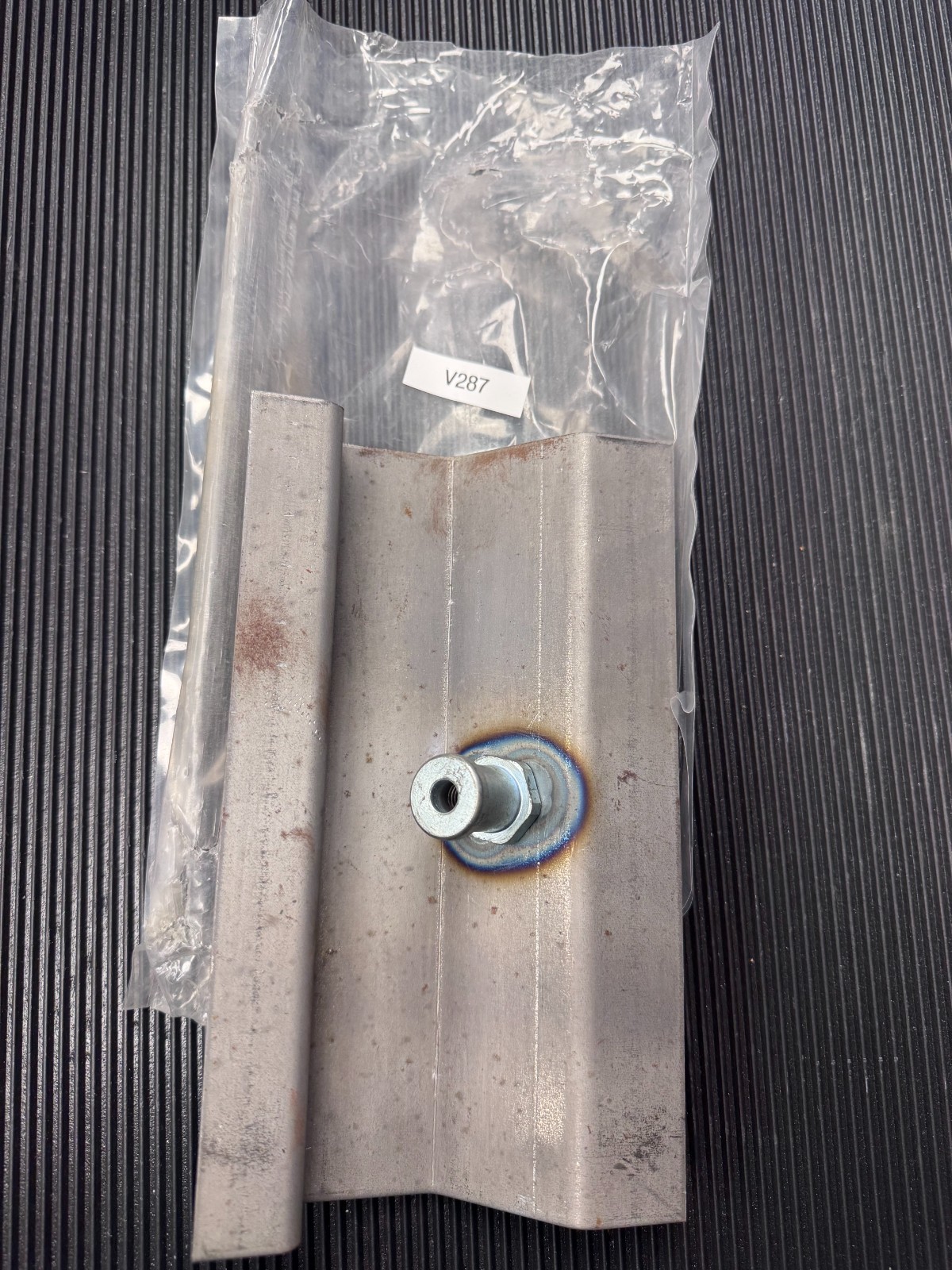 STRIKER PLATE ASSY V287 NEW TRAILER PART Qty. 1