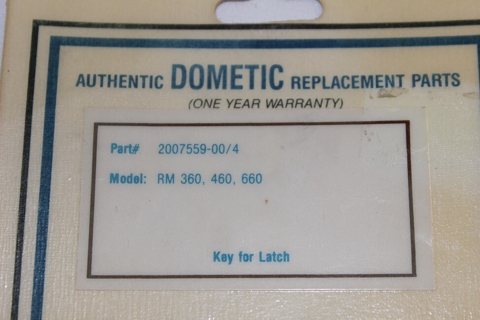 Dometic RV Refrigerator Key for Latch, Part #2007559004, Carded
