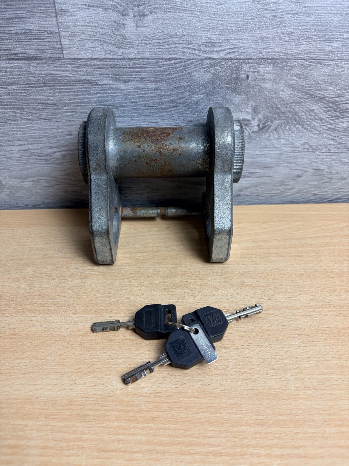 Coupling Hitch Lock Winterhoff & BPW Trailer Caravan Insurance Approved 3 Keys