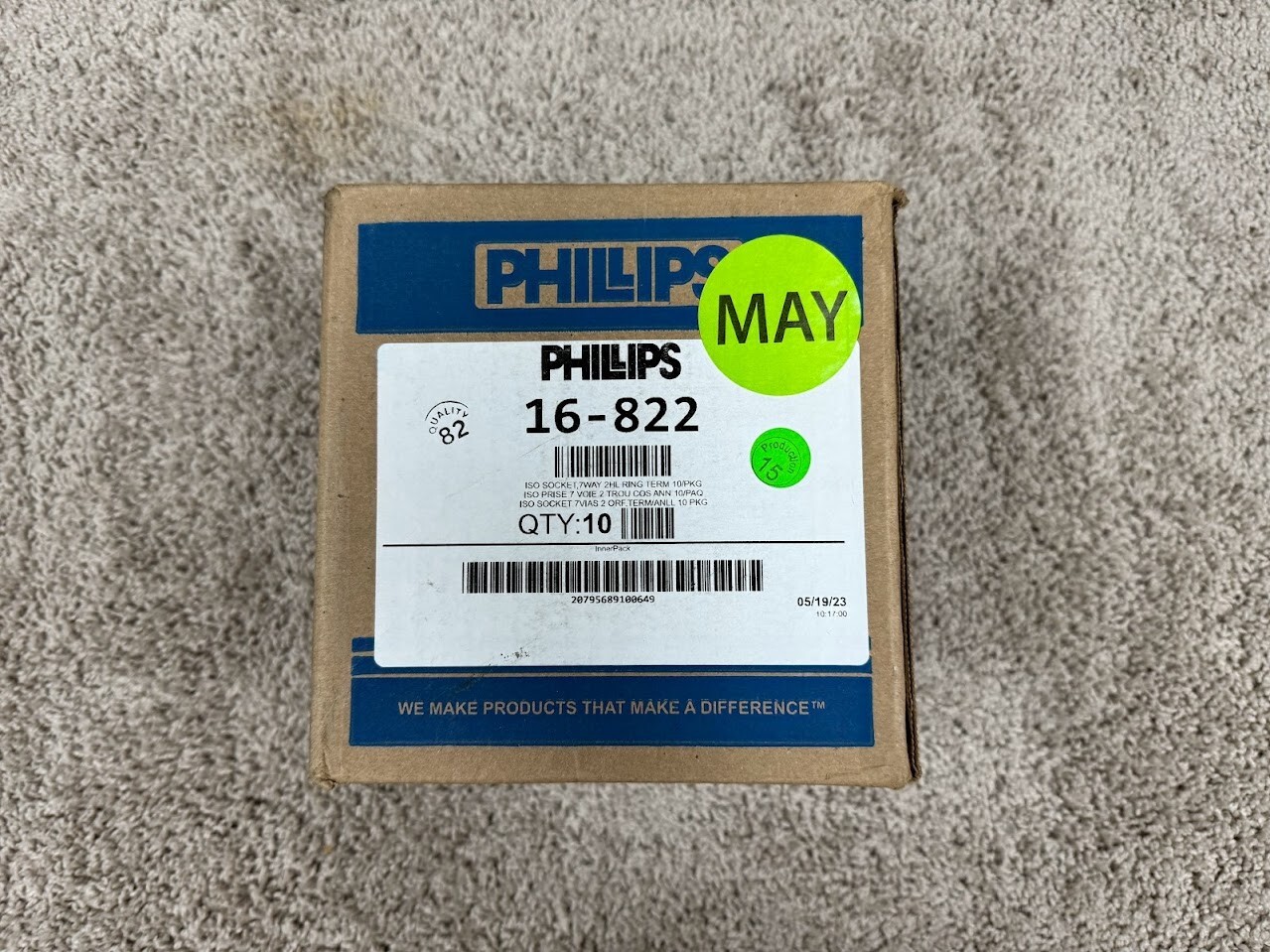 Box of 10 Phillips 16-822 Iso Socket Sta-Dry ABS 2 Hole 7-Way Ring Term