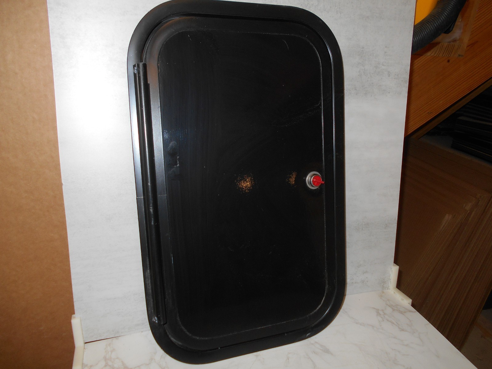*20″ X 12″ HATCH BAGGAGE CARGO COMPART STORAGE DOOR RV BLACK FREE SHIP *588*
