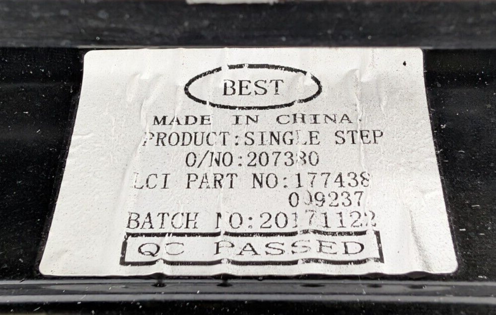 24″ Lippert Manual Single 1 Step Steel 7″ Rise Radius 300LB Capacity RV Camper