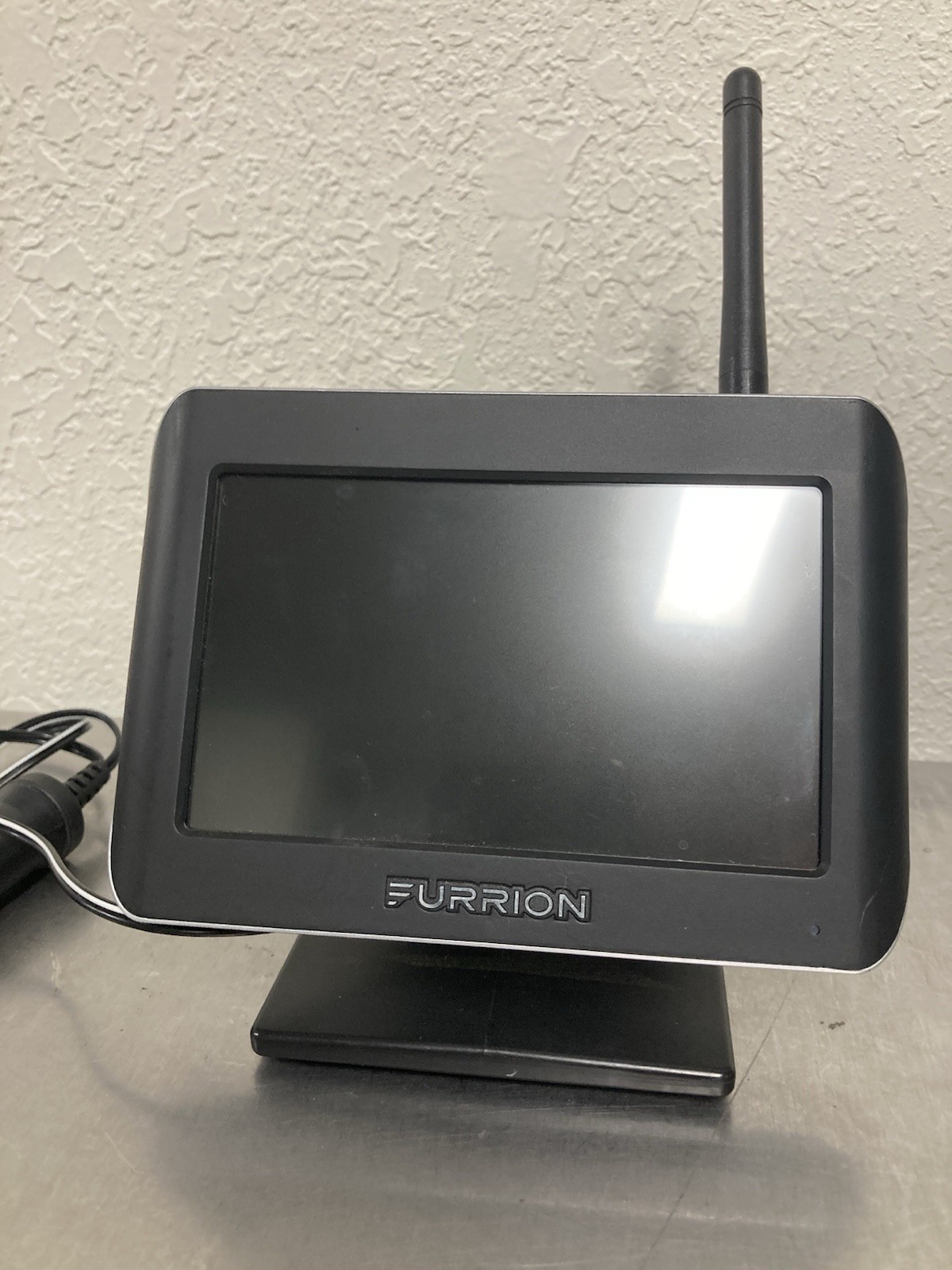 Furrion FOS05TADS Vision S 5″ Camera System Monitor w/ power cord, & 2 Stands.