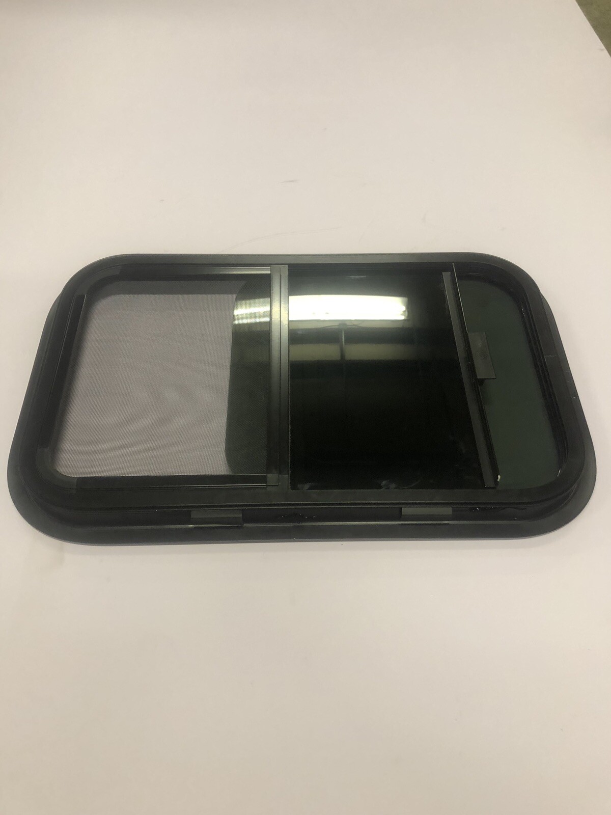 24″ Width x 15″ Height, Horizontal Slider RV Window Cargo Trailer W/ Screen