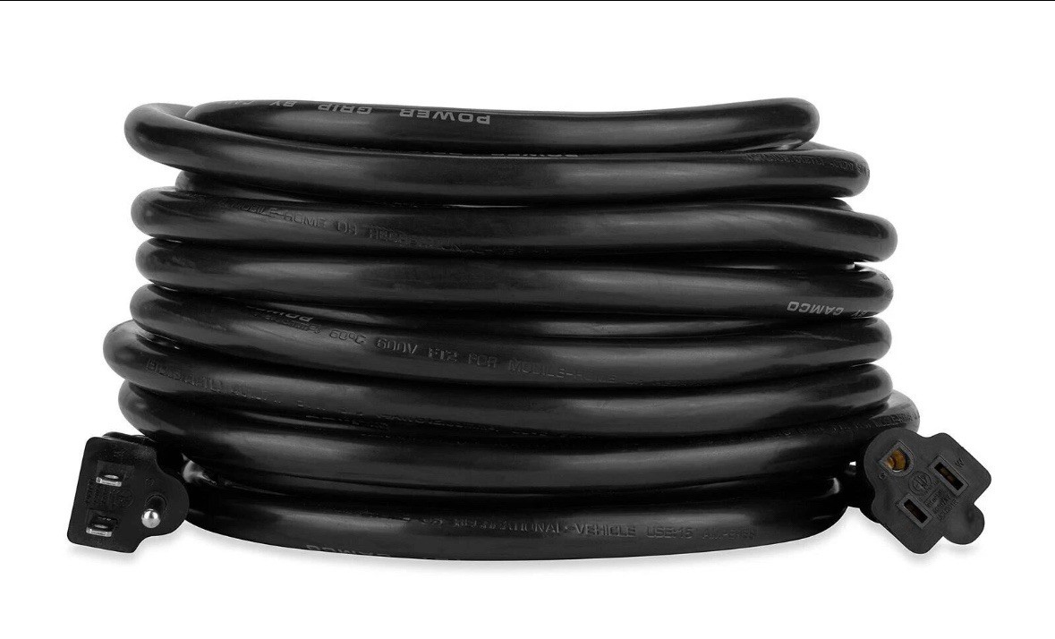 Camco 30′ 15-Amp Extension Cord | Ideal for RV, Mobile Home and Household Use
