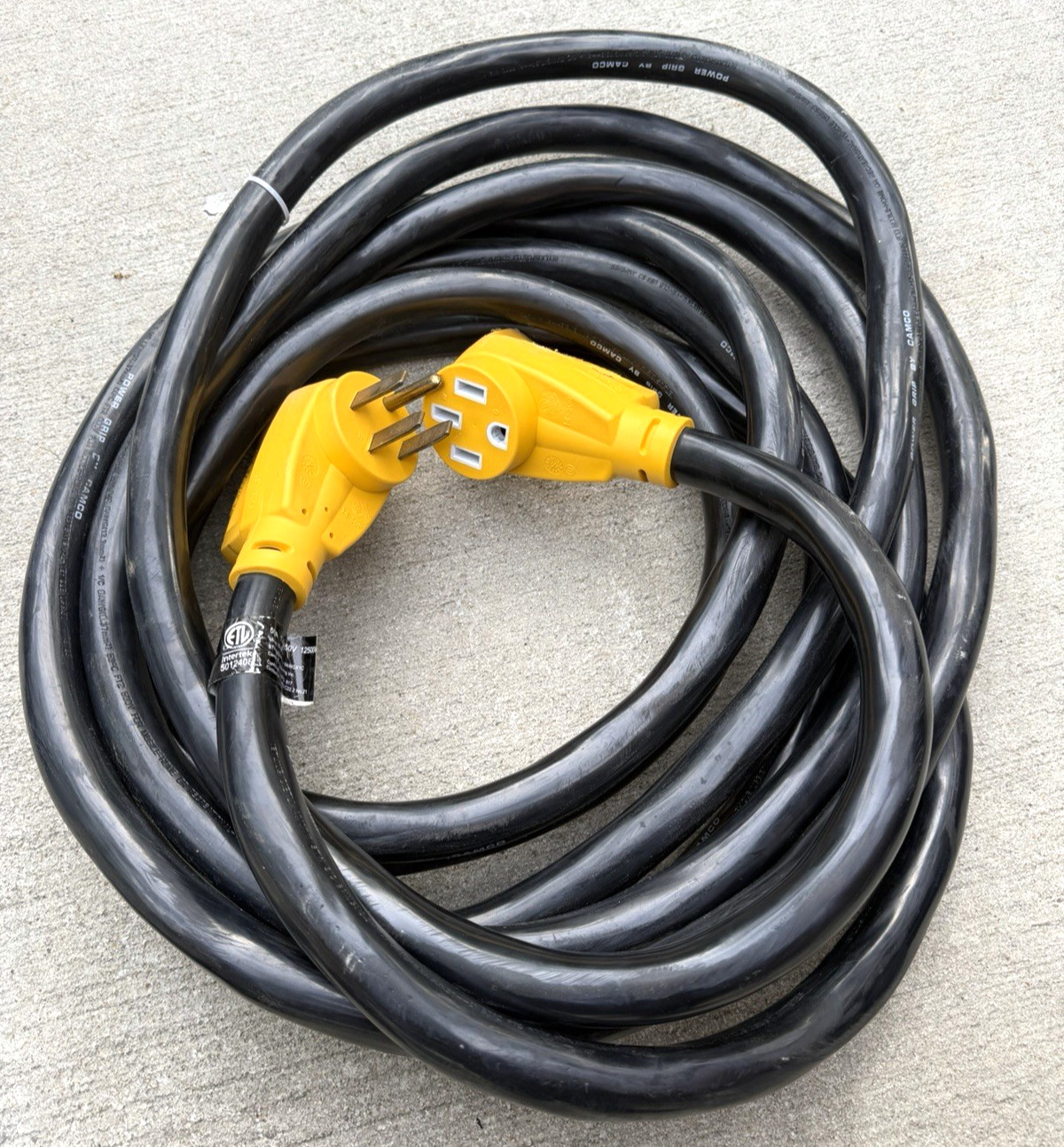 Camco “Power Grip” 50 Amp / 30ft RV Power Cord, Super Heavy Duty 12500W 50-50-RV