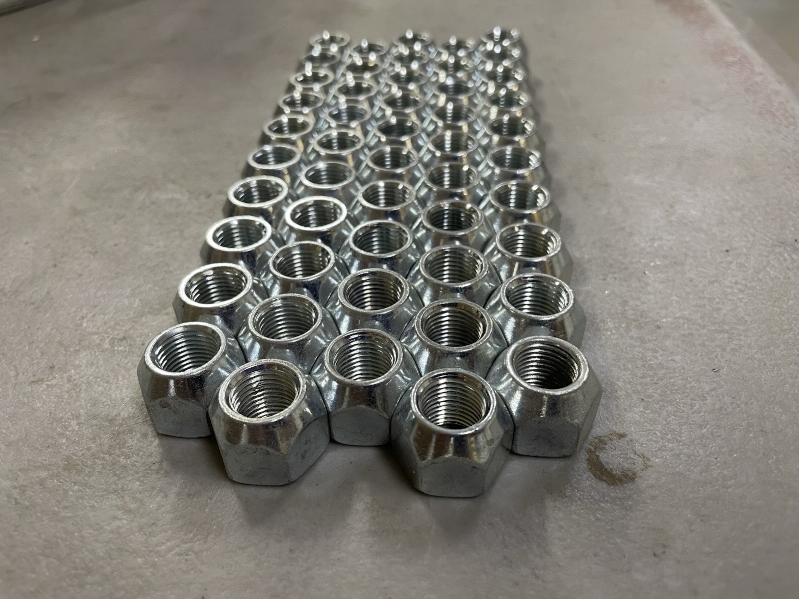 (50) Zinc-Plated Lug Nuts – 1/2″-20 Thread Size, Dexter Part No. 006-080-00